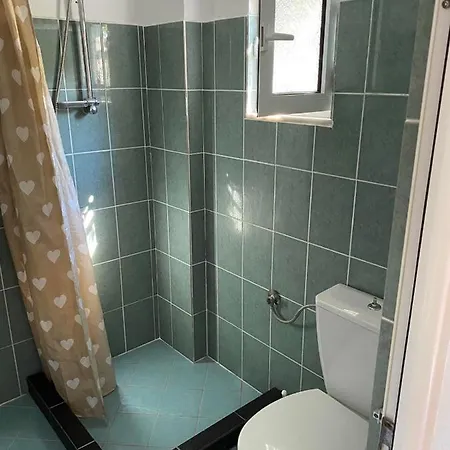 Otel Praljan
